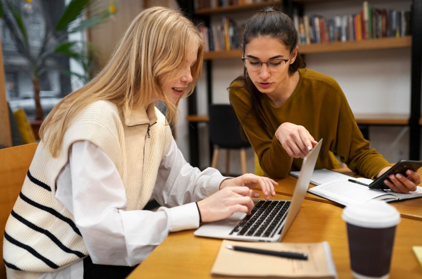 Ostatni dzwonek! 🚨 Rekrutacja trwa do 14.09, godz. 23:59