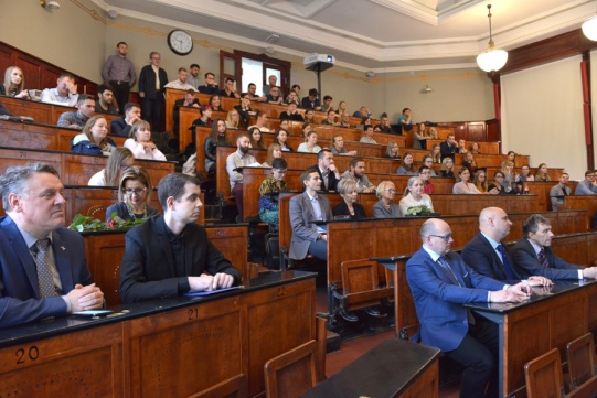 Uczestnicy sesji sprawozdawczej SD 2019