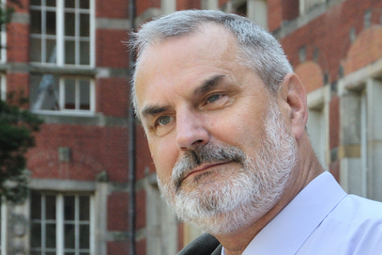 prof. Waldemar Kamrat