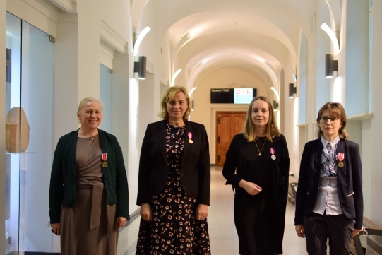 Wyróżnieni pracownicy WFTiMS