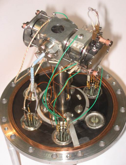spektrometr TW trochoidalny