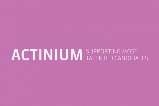 Obraz przedstawia baner reklamujący program badawczy Actinum