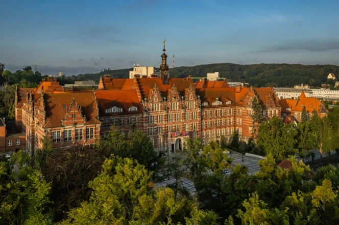 Gdańsk University of Technology Went Up in the QS World University Rankings