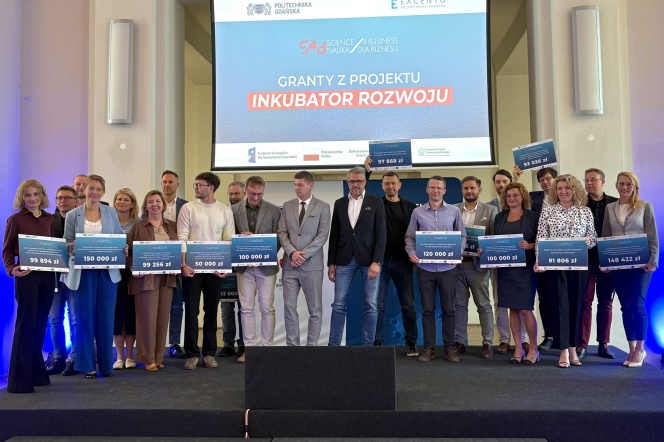 Uroczyste wręczenie grantów z projektu Inkubator Rozwoju na Politechnice Gdańskiej 