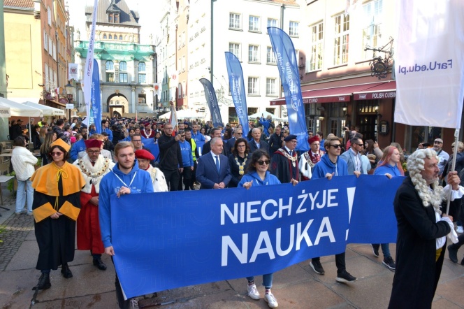 niech żyje nauka