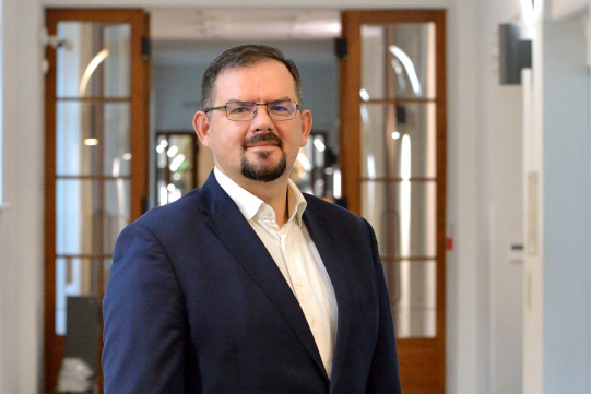 dyr Damian Kuźniewski 