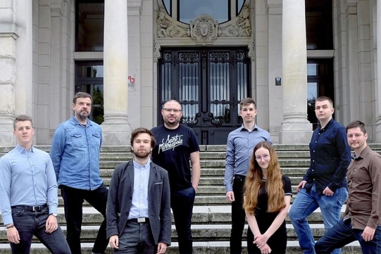 na zdjęciu zespół projektu Radiato