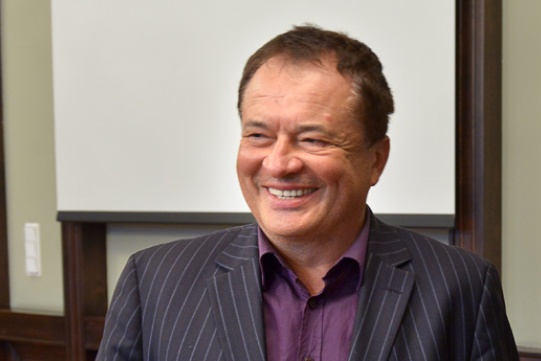 prof.  Jacek Tejchman