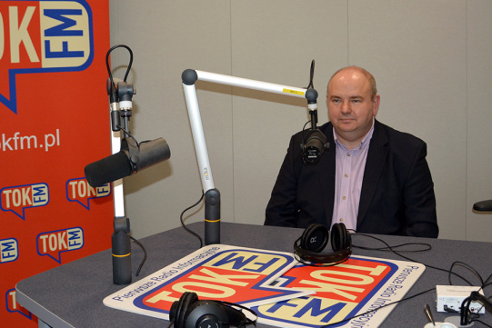 Prof. Piotr Jasiński w studiu Radia TOK FM