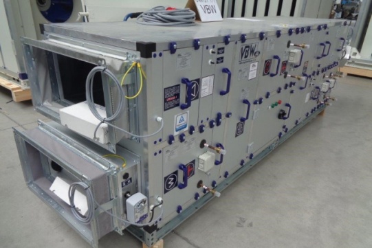 Urządzenie do obróbki cieplno-wilgotnościowej