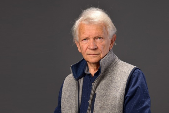 Prof Przybylski