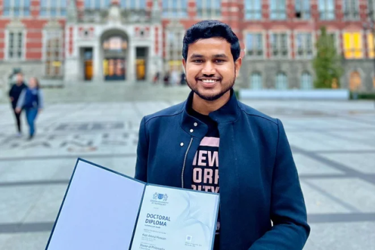 absolwent Szkoły Doktorskej