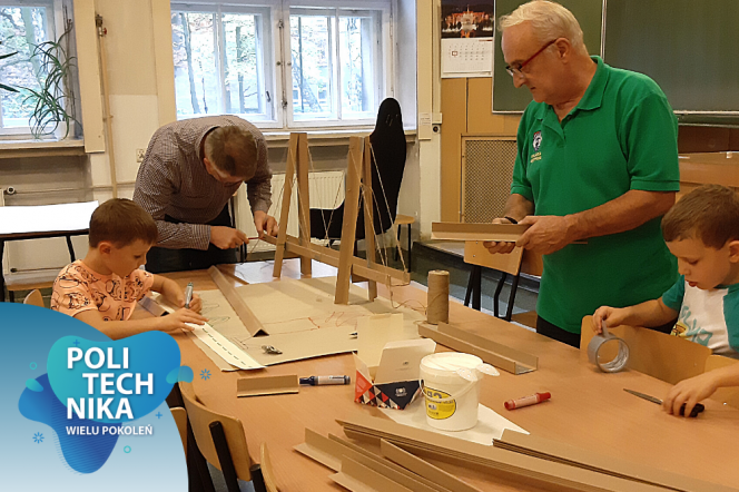 Politechnika Wielu Pokoleń - zajęcia "Fizyka dla dziadków i wnuków"