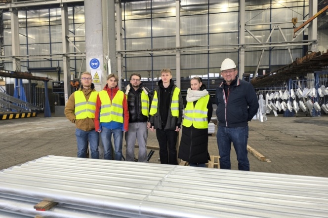 Studenci Konstrukcji Metalowych w OCYNKOWNI PÓŁNOC