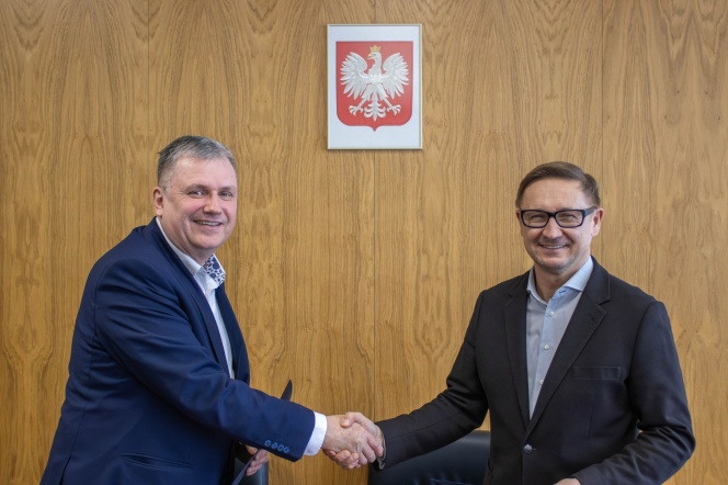 Karstensen Shipyard Poland we współpracy z WIMiO. Podpisano porozumienie