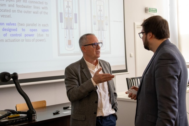 O technologiach reaktorów jądrowych. Prof. Jose Cesar Queral Salazar na PG
