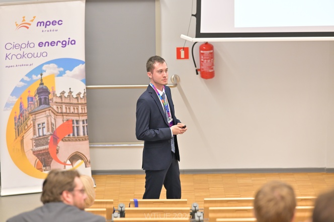 Inż. Marcin Waryś na międzynarodowej konferencji. Student WIMiO wygłosił referat