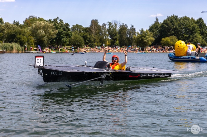 Jedyna "latająca" łódź ze srebrem. KSTO KORAB na 2. miejscu w Krakow Solar Boat Challenge