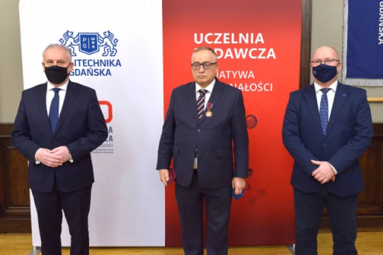 Złoty Krzyż Zasługi dla profesora Kazimierza Orłowskiego