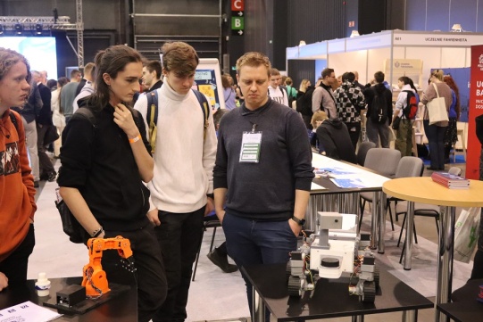 EDUOFFSHORE WIND 2023. Uczniowie zainteresowani kierunkami przyszłośc