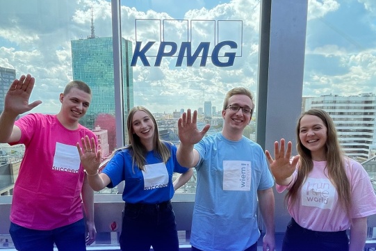 HI KPMG