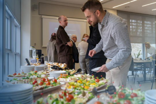 Sniadanie z Absolwentami WZiE PG