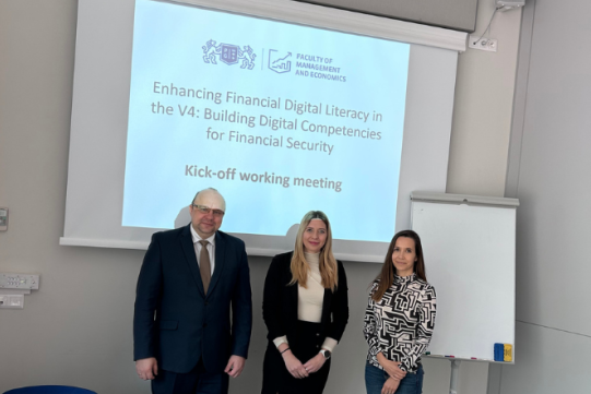 The first working meeting of the project "Enhancing Financial Digital Literacy in the V4"
